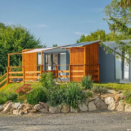 Dom W Domu - Izera Glamping Bed & Breakfast