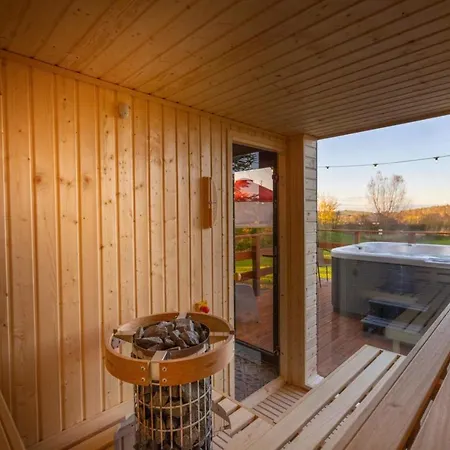 Dom W Domu - Izera Glamping Gajowka (Lower Silesia)