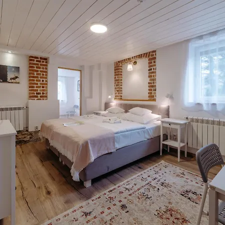 Dom W Domu - Izera Glamping Gajowka (Lower Silesia)