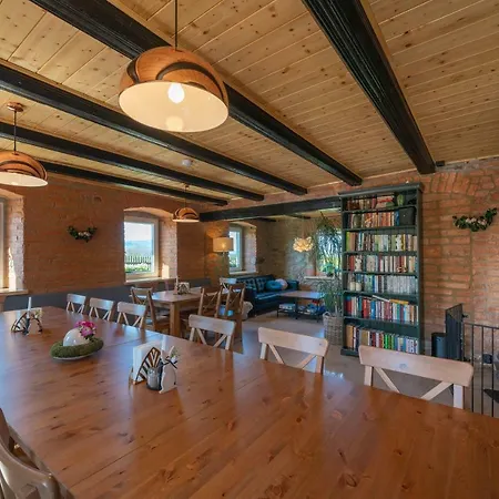 Bed & Breakfast Dom W Domu - Izera Glamping Gajowka (Lower Silesia)