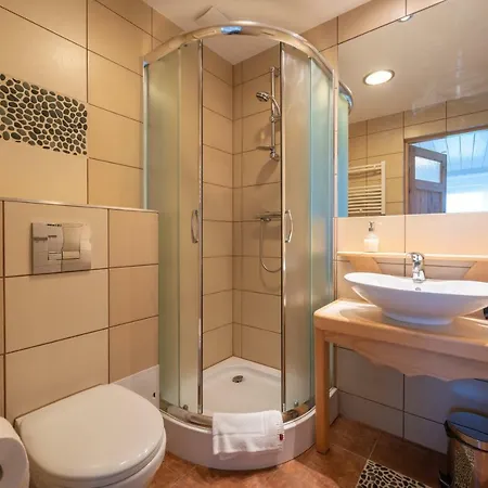 Bed & Breakfast Dom W Domu - Izera Glamping Gajowka (Lower Silesia)