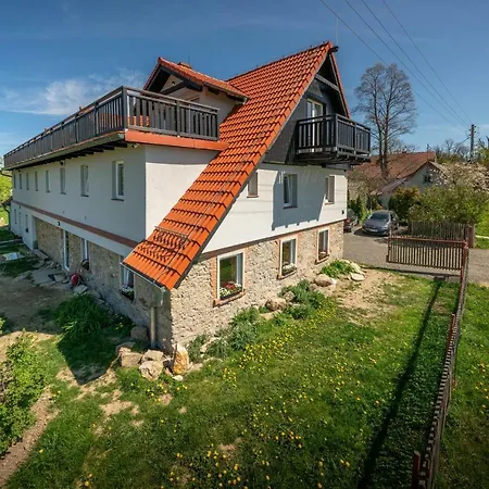 Dom W Domu - Izera Glamping Bed & Breakfast 3*