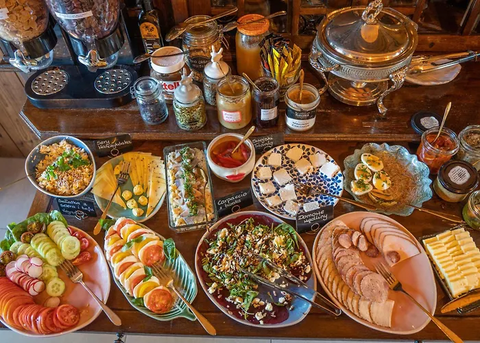 住宿加早餐酒店 Dom W Domu - Izera Glamping