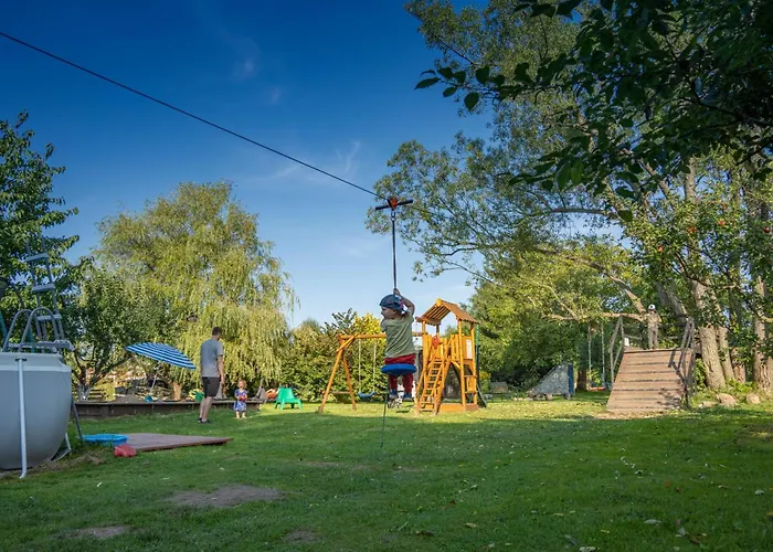 住宿加早餐酒店 Dom W Domu - Izera Glamping