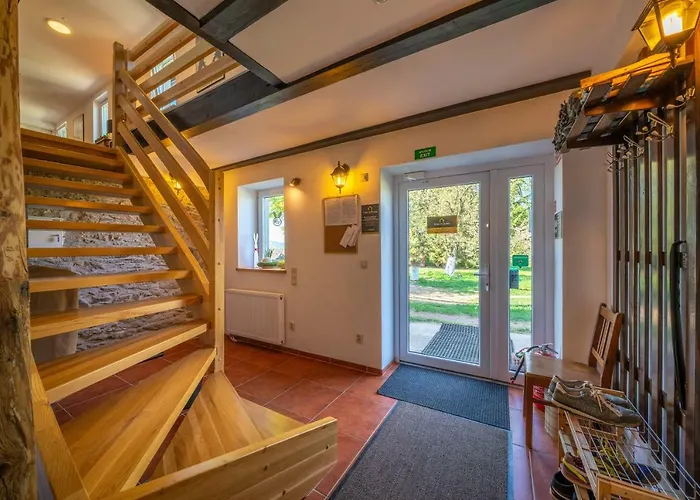 住宿加早餐酒店 Dom W Domu - Izera Glamping Gajowka (Lower Silesia)