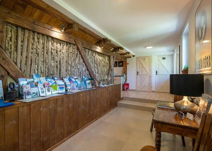 Dom W Domu - Izera Glamping 住宿加早餐酒店 Gajowka (Lower Silesia)